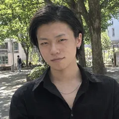 冷笑エリートタイプの顔 2