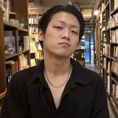 冷笑エリートタイプの顔 4